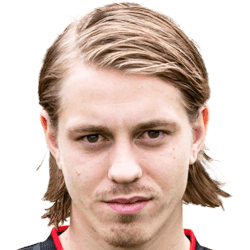 Elías Már Ómarsson fm21