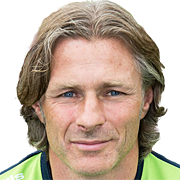 Gareth Ainsworth fm 2020